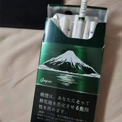 富士山蓝莓爆珠香烟